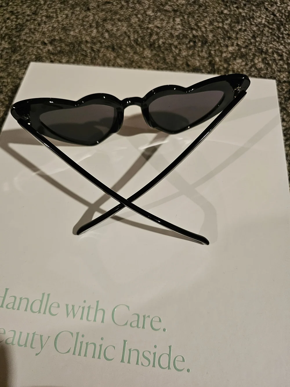 Women's Heart-Shaped Black Sunglasses